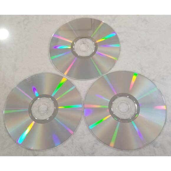 Tom Clancy's Splinter Cell 2002 UbiSoft 3-CD Set pc game disc's only - Picture 6 of 6